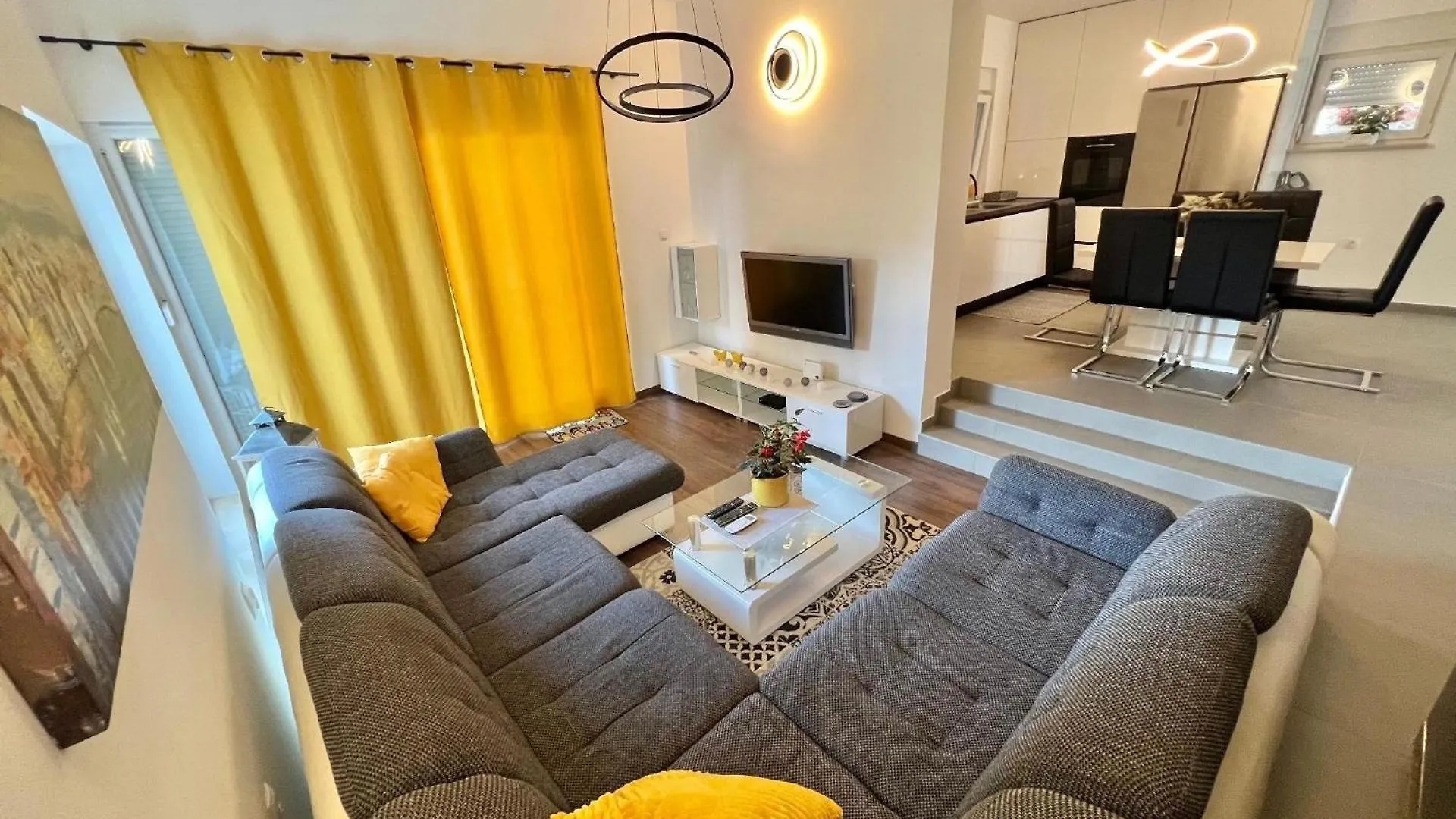 Wohnung In Crikvenica Mit Grosser Terrasse